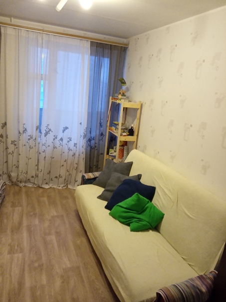 Сдаётся: комната в 2-х комнатной квартире на 9 этаже.СРОЧНО!!! <br>Метро: Первомайская, 8 минут пешком. <br>Стоимость: на одного 16 000 + КУ + 16 000 депозит; <br>на двоих 18 000+ КУ + 18 000 депозит. <br>В квартире есть все необходимое для жилья: холодильник, стиральная машина, диван, шкаф, wi-fi. <br>Рядом большой парк, магазины, хороший тихий район. <br>В соседней комнате проживают две девушки и подросток 13 лет (тихие, дружелюбные и адекватные). <br>В соседи рассмотрим чистоплотную,платежеспособную девушку или двух. Не риелтор. Без комиссии. Вопросы в личку. - фото Фото: Сдаётся: комната в 2-х комнатной квартире на 9 этаже.СРОЧНО!!! <br>Метро: Первомайская, 8 минут пешком. <br>Стоимость: на одного 16 000 + КУ + 16 000 депозит; <br>на двоих 18 000+ КУ + 18 000 депозит. <br>В квартире есть все необходимое для жилья: холодильник, стиральная машина, диван, шкаф, wi-fi. <br>Рядом большой парк, магазины, хороший тихий район. <br>В соседней комнате проживают две девушки и подросток 13 лет (тихие, дружелюбные и адекватные). <br>В соседи рассмотрим чистоплотную,платежеспособную девушку или двух. Не риелтор. Без комиссии. Вопросы в личку.